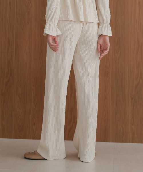 Bab(バブ)の「スクエアネックトップス+リラックスパンツセットアップ(セットアップ・レディース・ベージュ/アイボリー/ブラック・M)」の13枚目の写真