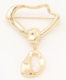 ICB（アイシービー）の「【CLASSY.1月号掲載】ウェーブブローチ（ブローチ/コサージュ）」