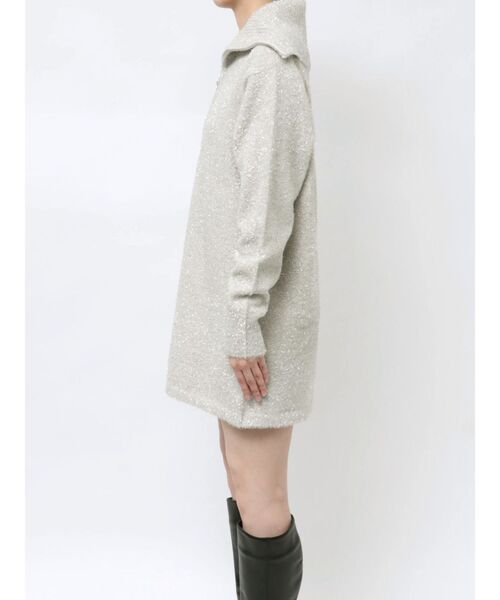 CALNAMUR(カルナムール)の「トゥインクルシャギーニットワンピース(ワンピース・レディース・ホワイト/シルバー/ブラック・FREE)」の8枚目の写真