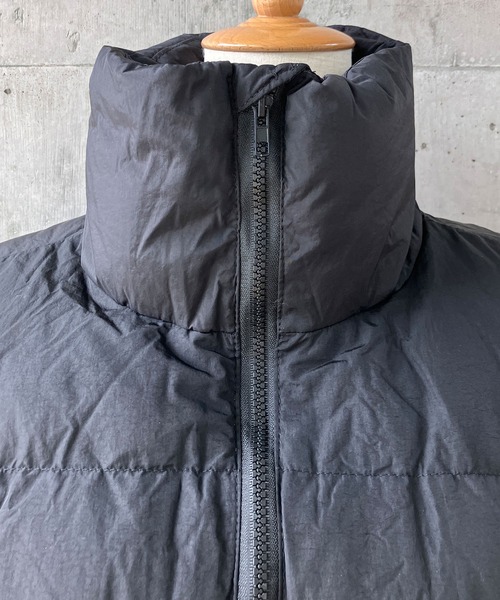 meJane（ミージェーン）の「スタンドカラー 中綿モンスターベスト（ダウンベスト・レディース・ブラック/ライトベージュ・FREE）」の9枚目の写真