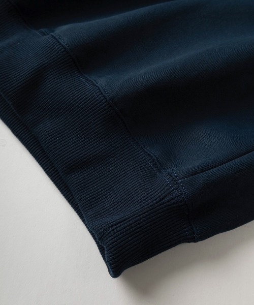 BEVERLY HILLS POLO CLUB(ビバリーヒルズポロクラブ)の「【0】【BEVERLY HILLS POLO CLUB/ビバリーヒルズポロクラブ】ブランドロゴ ワンポイント刺繍 &ブランドネーム刺繍 クルーネックスウェット/ワイドシルエット/裏起毛(スウェット・メンズ・ブラック/アイボリー/ネイビー/ブラウン/グリーン・M/L/XL)」の9枚目の写真