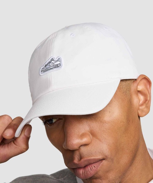 NIKE - 【新品未使用】NIKE オレゴンプロジェクト フェザーキャップ ホワイト NIKE - 【新品未使用】NIKE オレゴンプロジェクト フェザー