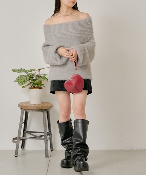 RAY CASSIN（レイカズン）の「シャギーオフショルニット（ニット/セーター・レディース・アイボリー/ブラック系その他2/グレー/レッド・FREE）」の20枚目の写真