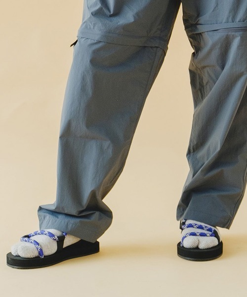 C.E.L.STORE（セルストア）の「NODAL / ノーダル Loose Fit Cotton Wool Socks ルーズフィット コットンウール 足袋ソックス（ソックス/靴下・メンズ・マスタード/ネイビー/サンドベージュ/レッド/ライトグレー・FREE）」の6枚目の写真