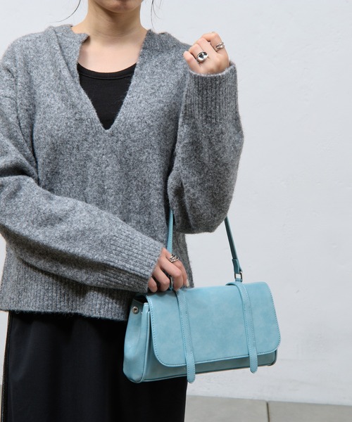 COLONY 2139（コロニートゥーワンスリーナイン）の「ヴィンテージ合皮ワンハンドルフラップバッグ（ハンドバッグ・レディース・ブラック/ブラウン/サックスブルー・FREE）」の16枚目の写真