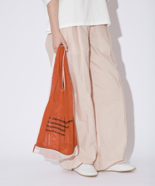 beautiful people（ビューティフルピープル）の「alphabet embroidery marche flip bag（トートバッグ・レディース・グリーン/レッド/ホワイト/ネイビー・FREE）」の20枚目の写真