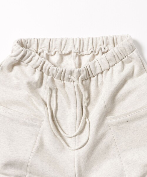 BEAMS HEART(ビームスハート)の「コクーン イージー スウェットパンツ(その他パンツ・レディース・ホワイト系その他5/ミント/ブラック・FREE)」の16枚目の写真