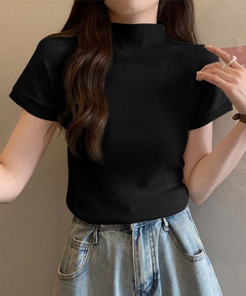aimoha(アイモハ)の「ボトルネックフィットTシャツ (SS)(Tシャツ/カットソー・レディース・ベージュ/ホワイト/グレー/ブラック/ライトベージュ・FREE)」の3枚目の写真