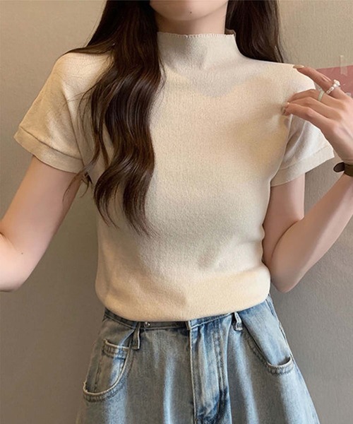 aimoha(アイモハ)の「ボトルネックフィットTシャツ (SS)(Tシャツ/カットソー・レディース・ベージュ/ホワイト/グレー/ブラック/ライトベージュ・FREE)」の16枚目の写真