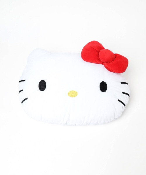 HELLO KITTY】ブランケット付きクッション 250469（ブランケット