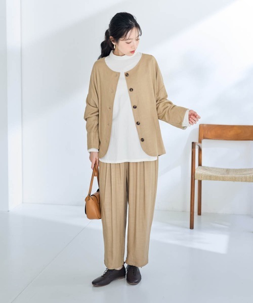 SMILE LAND（スマイルランド）の「＜大きいサイズ＞２WAY麻混ジャケット【Otona Purete】（ノーカラージャケット・レディース・ブラック/ベージュ・L/LL/3L/4L/5L）」の6枚目の写真