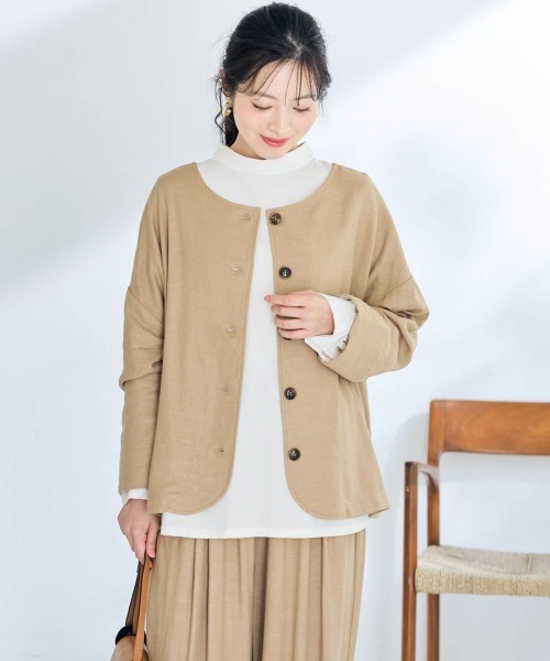 SMILE LAND（スマイルランド）の「＜大きいサイズ＞２WAY麻混ジャケット【Otona Purete】（ノーカラージャケット・レディース・ブラック/ベージュ・L/LL/3L/4L/5L）」の5枚目の写真