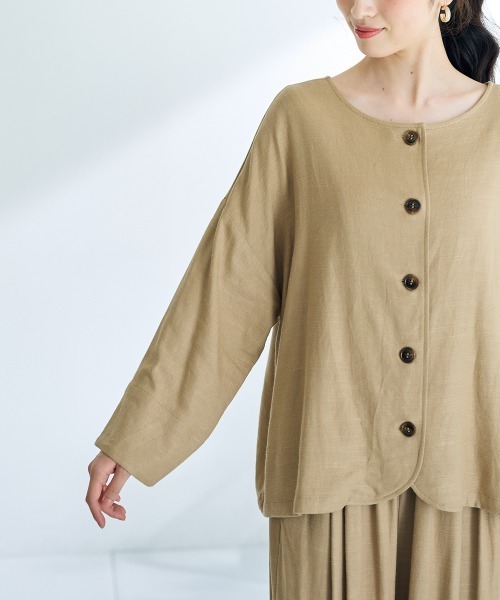 SMILE LAND（スマイルランド）の「＜大きいサイズ＞２WAY麻混ジャケット【Otona Purete】（ノーカラージャケット・レディース・ブラック/ベージュ・L/LL/3L/4L/5L）」の19枚目の写真