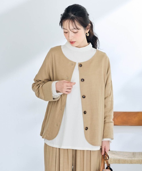 SMILE LAND（スマイルランド）の「＜大きいサイズ＞２WAY麻混ジャケット【Otona Purete】（ノーカラージャケット・レディース・ブラック/ベージュ・L/LL/3L/4L/5L）」の4枚目の写真