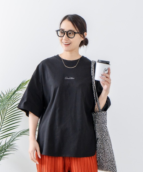 C17(シーセブンティーン)の「【C17/シーセブンティーン】5分袖 刺繍 裾ラウンドTシャツ(Tシャツ/カットソー・レディース・ホワイト/チャコールグレー/ブラック/ライトパープル・MEDIUM/LARGE)」の2枚目の写真