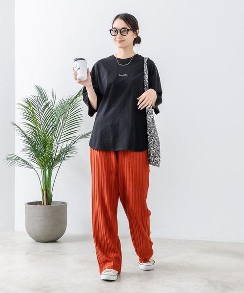 C17(シーセブンティーン)の「【C17/シーセブンティーン】5分袖 刺繍 裾ラウンドTシャツ(Tシャツ/カットソー・レディース・ホワイト/チャコールグレー/ブラック/ライトパープル・MEDIUM/LARGE)」の6枚目の写真