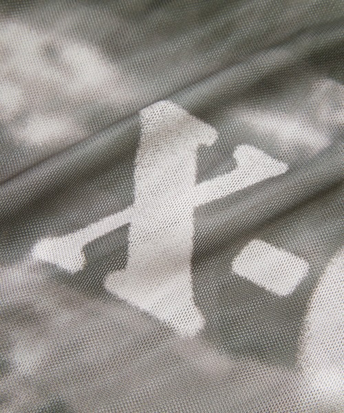 X-girl(エックスガール)の「TYPOGRAPHY AND MARBLE MESH TOP(Tシャツ/カットソー・レディース・ブラック/ブラウン・S/M)」の8枚目の写真