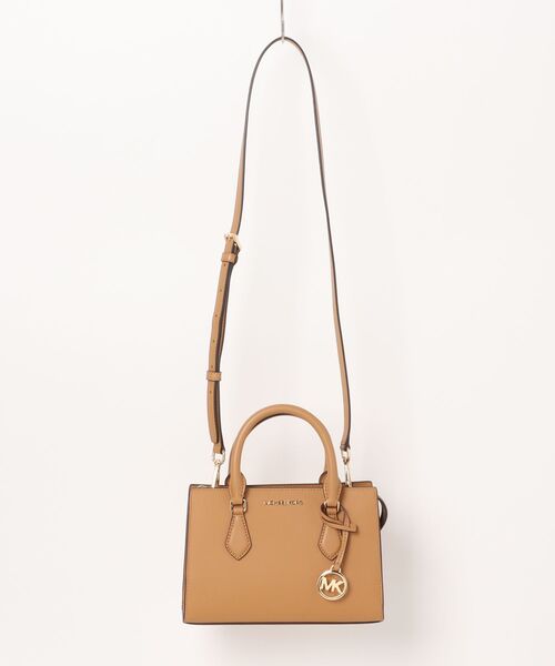 MICHAEL KORS(マイケルコース)の「SHEILA センタージップ サッチェル スモール(ハンドバッグ・レディース・ブラウン系・FREE)」の6枚目の写真