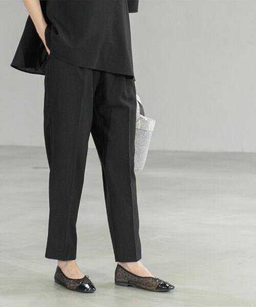 OPAQUE.CLIP（オペークドットクリップ）の「《6色展開/丈が選べる》美脚イージーテーパードパンツ/セットアップ対応【ストレッチ/洗濯機洗い可/防シワ】（その他パンツ・レディース・ブラック/ダークブラウン/ベージュ系7/ブルー系その他/ライトベージュ/グリーン系その他5・01/02/03/42/34/36/38/40）」の8枚目の写真