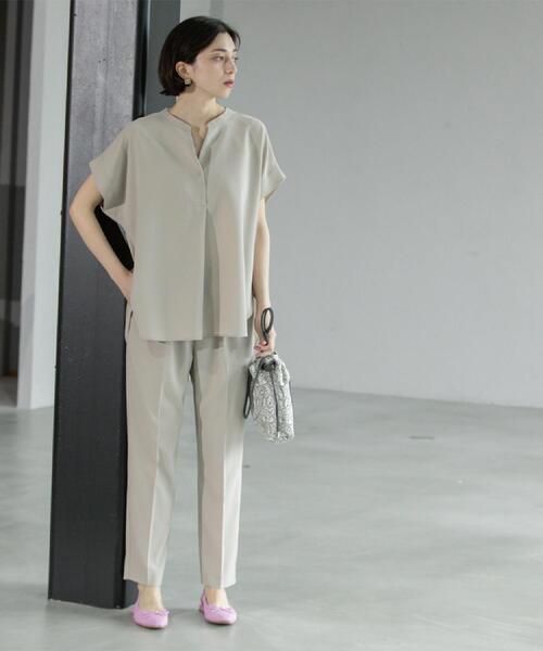 OPAQUE.CLIP（オペークドットクリップ）の「《6色展開/丈が選べる》美脚イージーテーパードパンツ/セットアップ対応【ストレッチ/洗濯機洗い可/防シワ】（その他パンツ・レディース・ブラック/ダークブラウン/ベージュ系7/ブルー系その他/ライトベージュ/グリーン系その他5・01/02/03/42/34/36/38/40）」の20枚目の写真