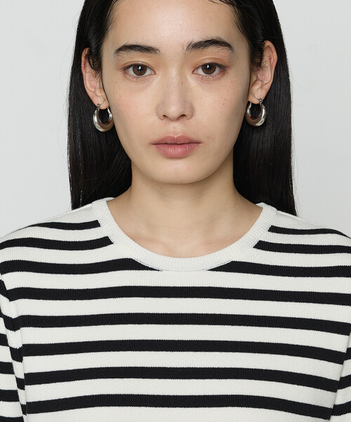 COMME CA（コムサ）の「ボーダー／バイカラー プルオーバー（ニット/セーター・レディース・オフホワイト/ホワイト・9号/11号）」の14枚目の写真