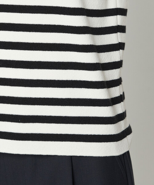 COMME CA（コムサ）の「ボーダー／バイカラー プルオーバー（ニット/セーター・レディース・オフホワイト/ホワイト・9号/11号）」の16枚目の写真