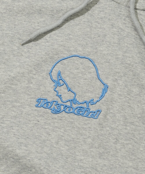 TOKYOGIRL（トーキョーガール）の「WEB限定/2サイズ【TOKYO GIRL/東京ガール】3D刺繍ロゴパーカー（パーカー・レディース・ホワイト/ブラック/グレー・MEDIUM/LARGE）」の15枚目の写真