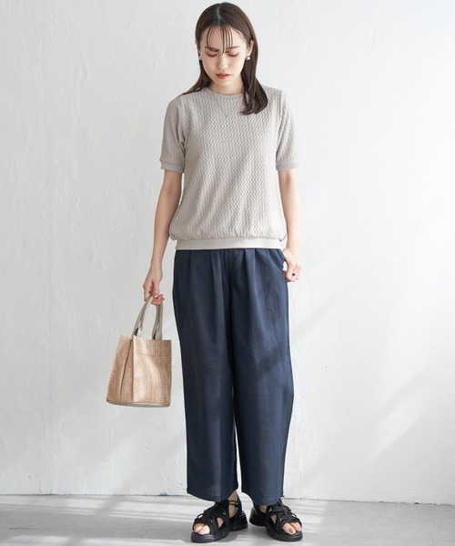ikka(イッカ)の「幾何学ジャガードプルオーバー(Tシャツ/カットソー・レディース・オフホワイト/ブラック/エメラルドブルー/ダークベージュ・M/L/S)」の11枚目の写真