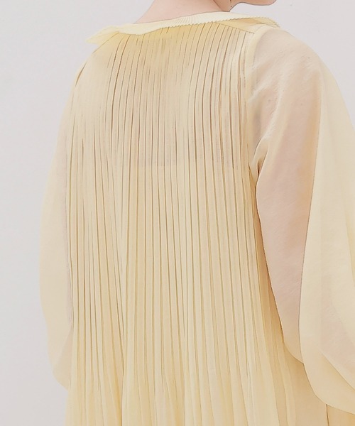 venit(ヴェニット)の「VENIT / organza pleats dress(オーガンジープリーツワンピース VEE-5508-A)(ワンピース・レディース・ブラック・38)」の8枚目の写真