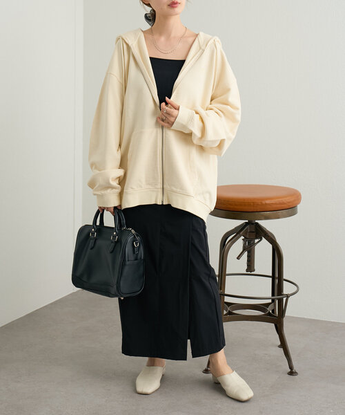 Kastane(カスタネ)の「*【4色展開】B 8GARDEN ZIPフーディー(パーカー・レディース・アイボリー/ネイビー/イエロー/オレンジ・FREE)」の9枚目の写真