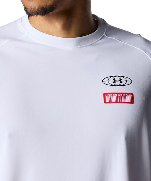 UNDER ARMOUR(アンダーアーマー)の「UAテック グラフィック ショートスリーブ Tシャツ(バスケットボール/メンズ)(Tシャツ/カットソー・メンズ・ホワイト・L/2XL/S/M/XL)」の4枚目の写真