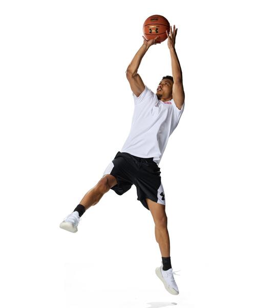 UNDER ARMOUR(アンダーアーマー)の「UAテック グラフィック ショートスリーブ Tシャツ(バスケットボール/メンズ)(Tシャツ/カットソー・メンズ・ホワイト・L/2XL/S/M/XL)」の5枚目の写真