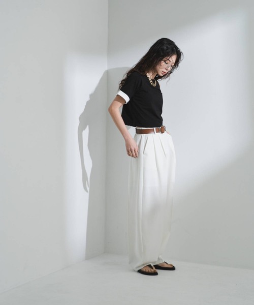 bohmal(ボマール)の「カットオフバイカラースリーブTシャツ(Tシャツ/カットソー・レディース・ホワイト/ブラック・FREE)」の11枚目の写真