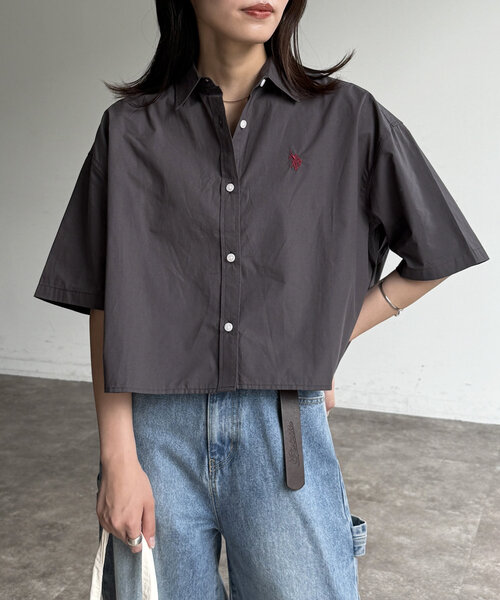 ポイントロゴマルチショートシャツ(F WHITE): TOPS
