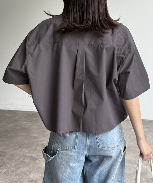 CPCM(シーピーシーエム)の「短丈シャツ(シャツ/ブラウス・レディース・サックスブルー/アイボリー/グリーン/ブラウン/チャコールグレー・FREE)」の14枚目の写真