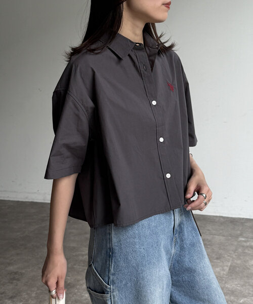 CPCM(シーピーシーエム)の「短丈シャツ(シャツ/ブラウス・レディース・サックスブルー/アイボリー/グリーン/ブラウン/チャコールグレー・FREE)」の15枚目の写真