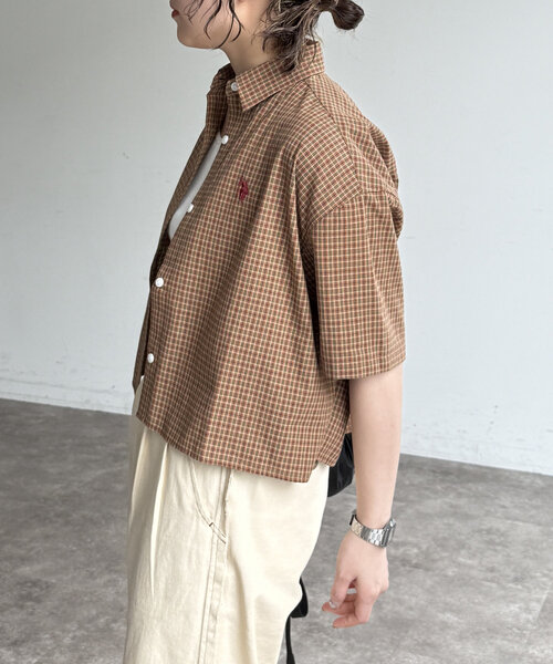 CPCM(シーピーシーエム)の「短丈シャツ(シャツ/ブラウス・レディース・サックスブルー/アイボリー/グリーン/ブラウン/チャコールグレー・FREE)」の19枚目の写真