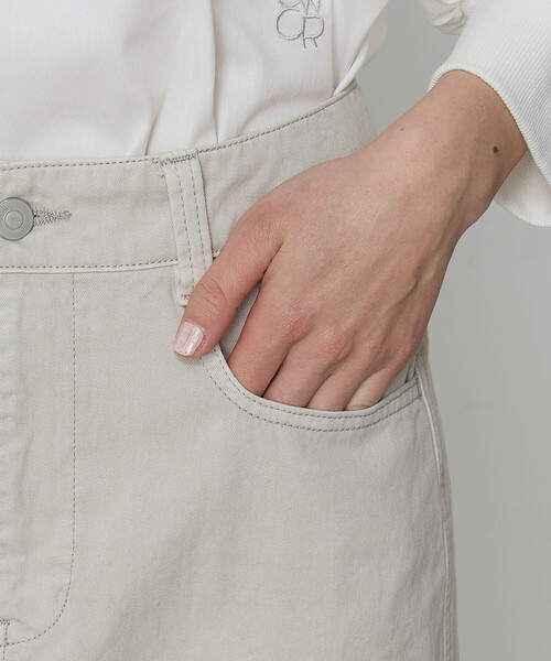 COMME CA（コムサ）の「80ozコットン逆目ツイル ロングスカート（スカート・レディース・ベージュ/グレイッシュベージュ・11号/9号）」の16枚目の写真