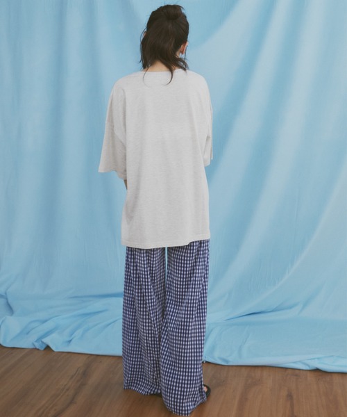 MERLOT（メルロー）の「宇宙ネコプリント BIG T（Tシャツ/カットソー・レディース・ホワイト/ライトグレー・FREE）」の14枚目の写真