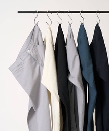 a.v.v（アーヴェヴェ）の「【累計3万枚販売】ストレッチコードレーン５ポケットアンクル丈パンツ【イージーケア/速乾/毛玉になりにくい】（その他パンツ）」