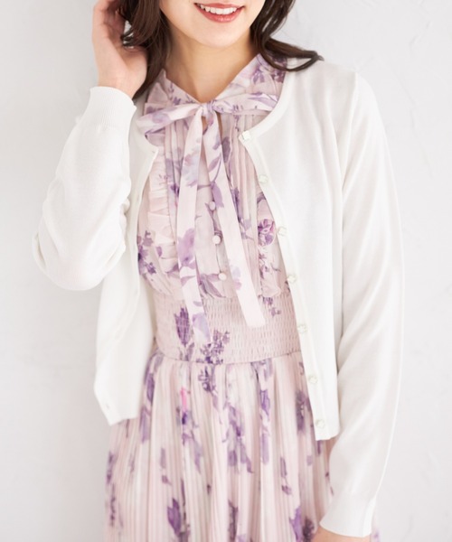 tocco closet(トッコ クローゼット)の「UVカット&接触冷感&ハンドウォッシュ♪超強撚フラワー釦カーディガン(カーディガン/ボレロ・レディース・ラベンダー/レモンイエロー/ネイビー/オフホワイト・M)」の7枚目の写真