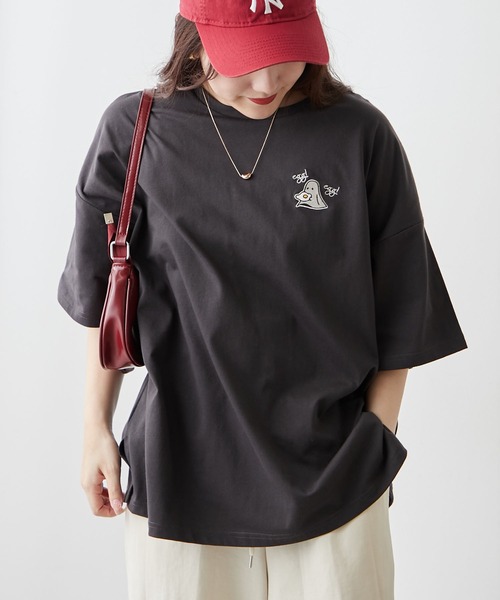 continuer de NICE CLAUP(コンティニューデナイスクラップ)の「おばけプリントBIGT(Tシャツ/カットソー・レディース・オフホワイト/ブルー/ピンク/スミクロ・FREE)」の12枚目の写真