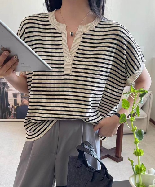 aimoha（アイモハ）の「【aimoha】Yヘンリーネックボーダーリラックスプルオーバー (SS)（Tシャツ/カットソー・レディース・ライトベージュ/チョコ/グリーン/キャメル/ブルー/ブラック・FREE）」の4枚目の写真