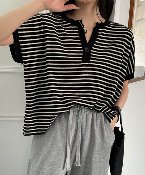 aimoha（アイモハ）の「【aimoha】Yヘンリーネックボーダーリラックスプルオーバー (SS)（Tシャツ/カットソー・レディース・ライトベージュ/チョコ/グリーン/キャメル/ブルー/ブラック・FREE）」の2枚目の写真