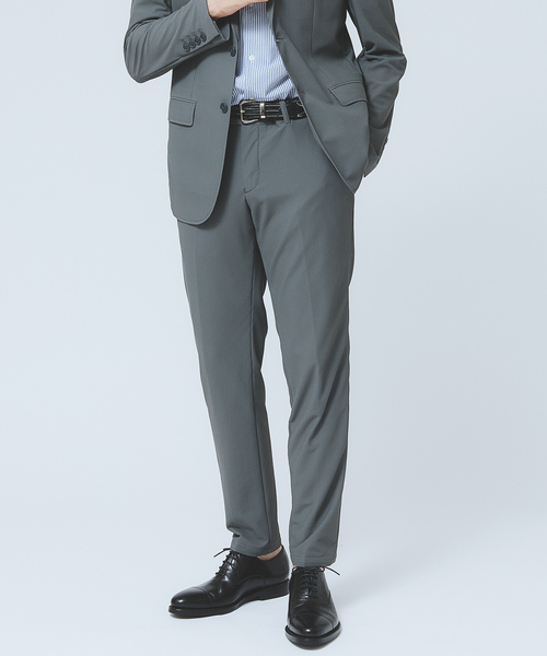 DESIGNWORKS（デザインワークス）の「【定番 / セットアップ対応】ナイロントリコットメッシュ パンツ/スラックス（スラックス・メンズ・ブラック/グレー/ストライプ・44/46/48/50/52）」の2枚目の写真
