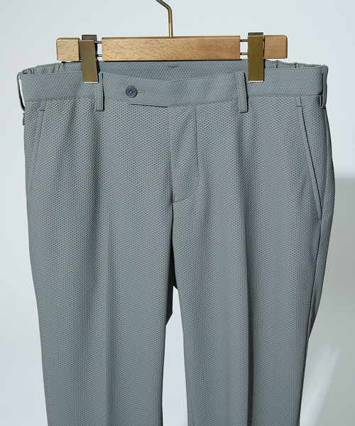 DESIGNWORKS（デザインワークス）の「【定番 / セットアップ対応】ナイロントリコットメッシュ パンツ/スラックス（スラックス・メンズ・ブラック/グレー/ストライプ・44/46/48/50/52）」の7枚目の写真