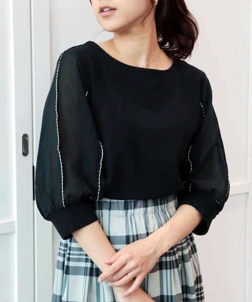 Jines(ジネス)の「袖刺繍7分袖プルオーバーカットソー(Tシャツ/カットソー・レディース・グレー/ブラック/ホワイト・38)」の1枚目の写真