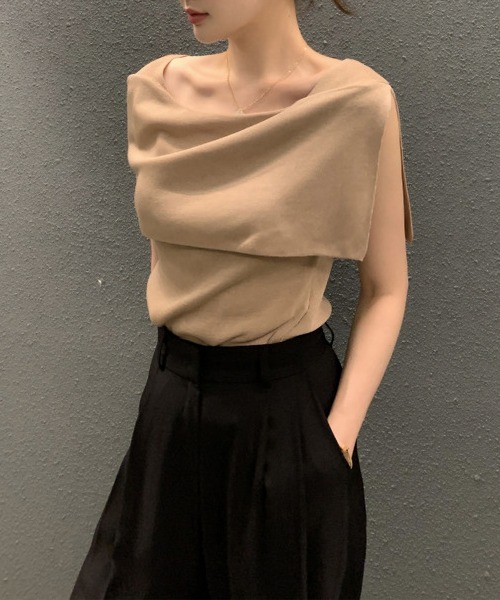 Lace Ladies（レースレディース）の「ケープ風 スクエア デザイン ノースリ トップス（Tシャツ/カットソー・レディース・ブラック/ホワイト/ベージュ・FREE）」の5枚目の写真