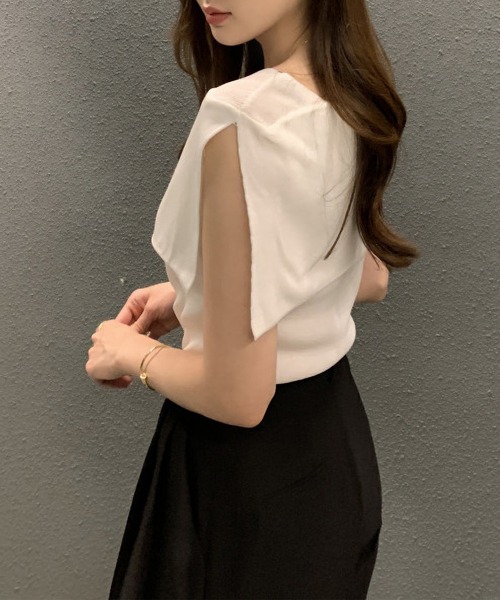 Lace Ladies（レースレディース）の「ケープ風 スクエア デザイン ノースリ トップス（Tシャツ/カットソー・レディース・ブラック/ホワイト/ベージュ・FREE）」の8枚目の写真