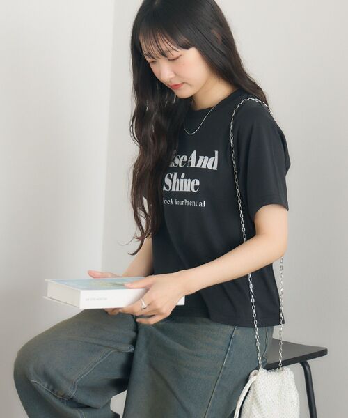 RETRO GIRL（レトロガール）の「フロッキーロゴチビTEE（Tシャツ/カットソー・レディース・ブラック/ブラウン/オフホワイト・FREE）」の20枚目の写真